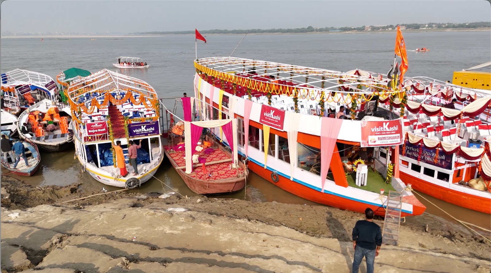 Luxury Cruise (AC)